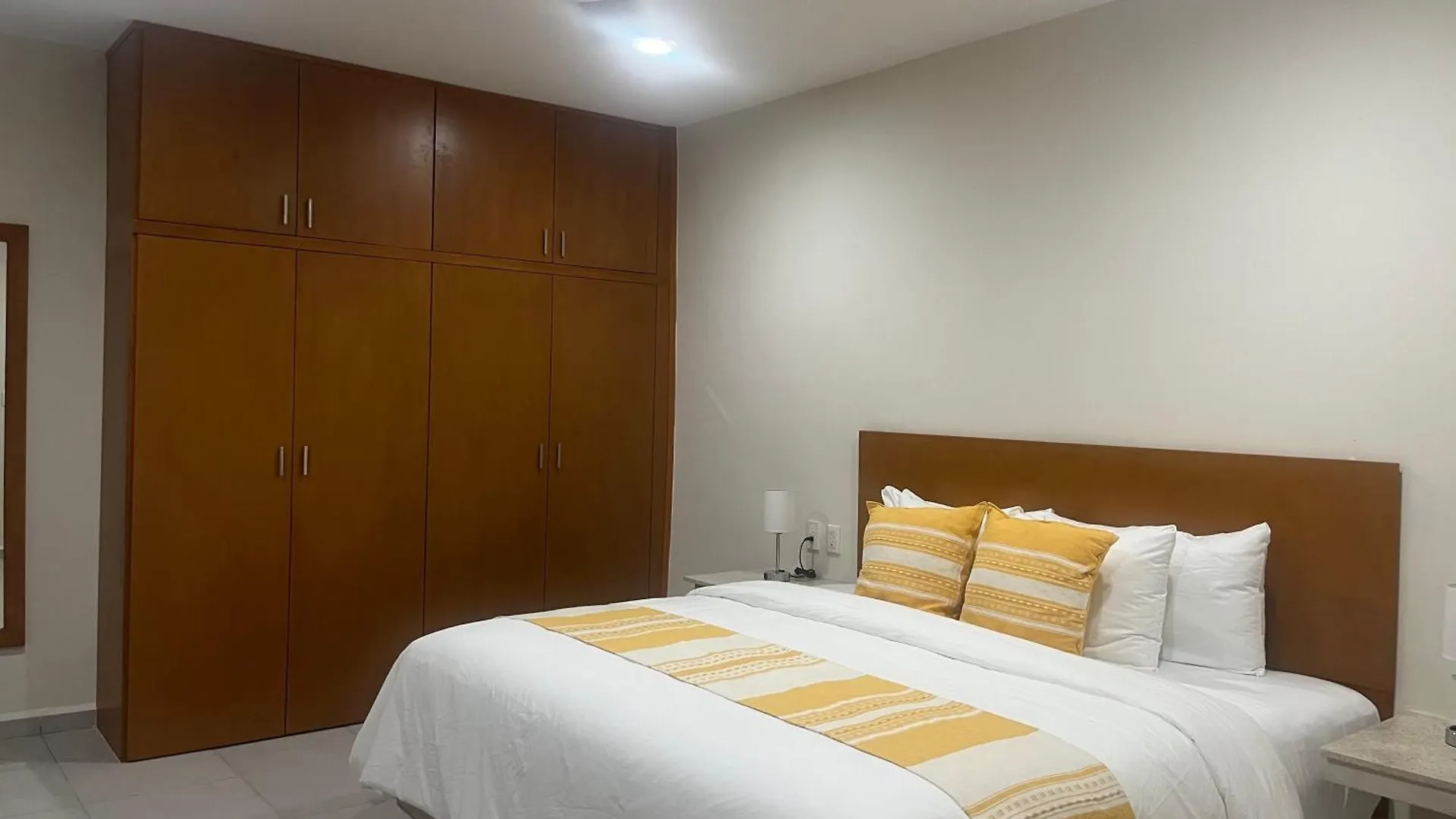 Casa Itzae Hotel Boutique Mérida Hotel apartamentowy